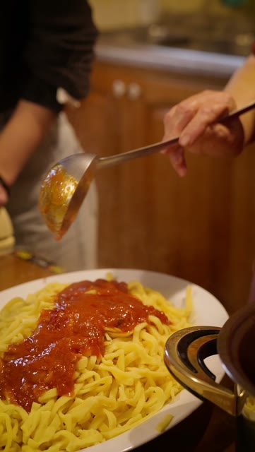 Pecorino o parmigiano?